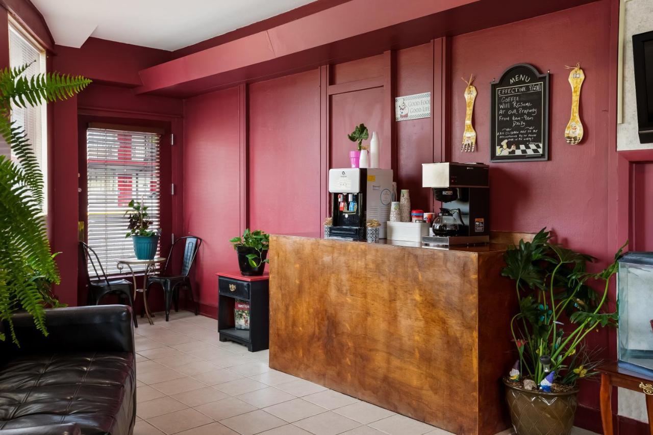 Knights Inn Fayetteville - Fort Bragg Extérieur photo