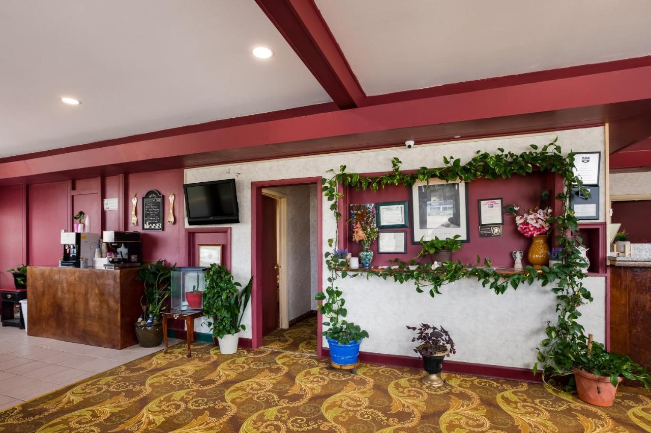 Knights Inn Fayetteville - Fort Bragg Extérieur photo